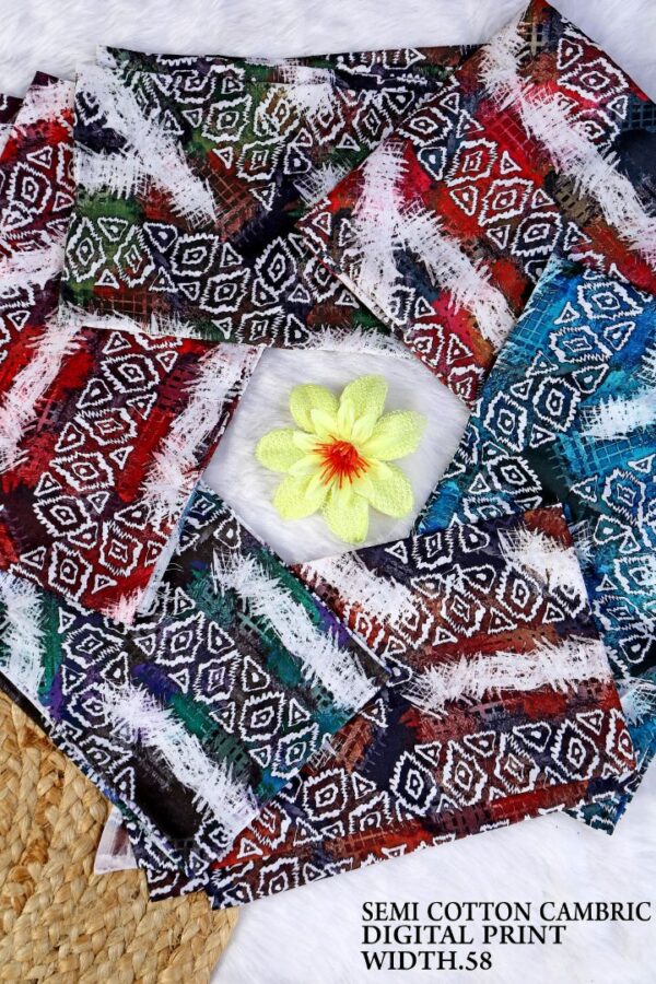 292A0014 Semi Cotton Cambric Digital Print Width ''58'' Semi Cotton Cambric Digital Print Width 58"